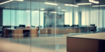 明喆物业会为员工交社保吗？